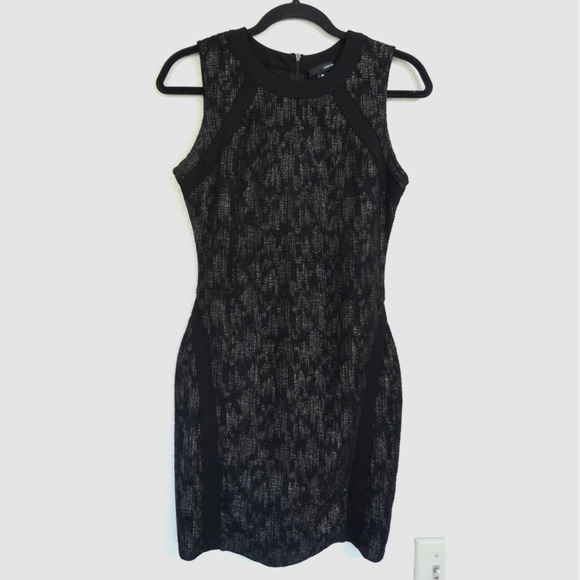 Aqua Dresses & Skirts - AQUA Sz S Black Sleeveless Bodycon Gold Metallic Classy Chic Shift Dress
